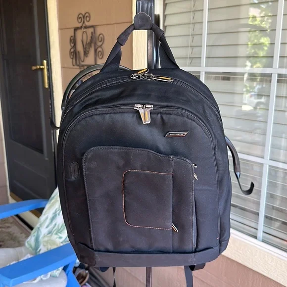 Briggs & Riley Verb Verb Glide Backpack In Black Briggs & Riley Verb Verb Glide Backpack – Luggage Online main image 3